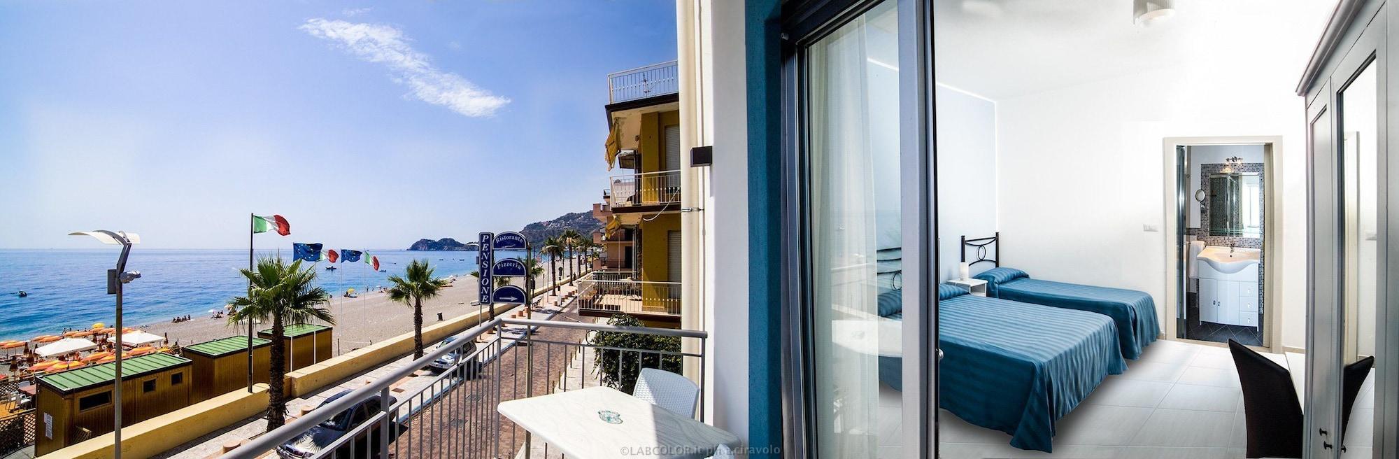 Maniel Beach Hotel Letojanni Exterior photo