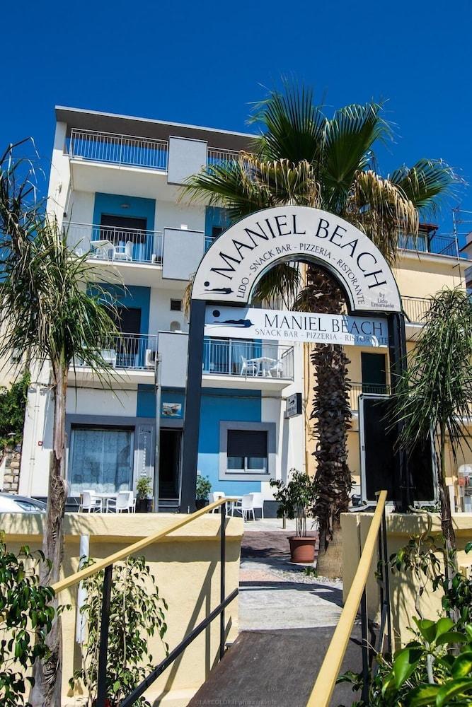 Maniel Beach Hotel Letojanni Exterior photo